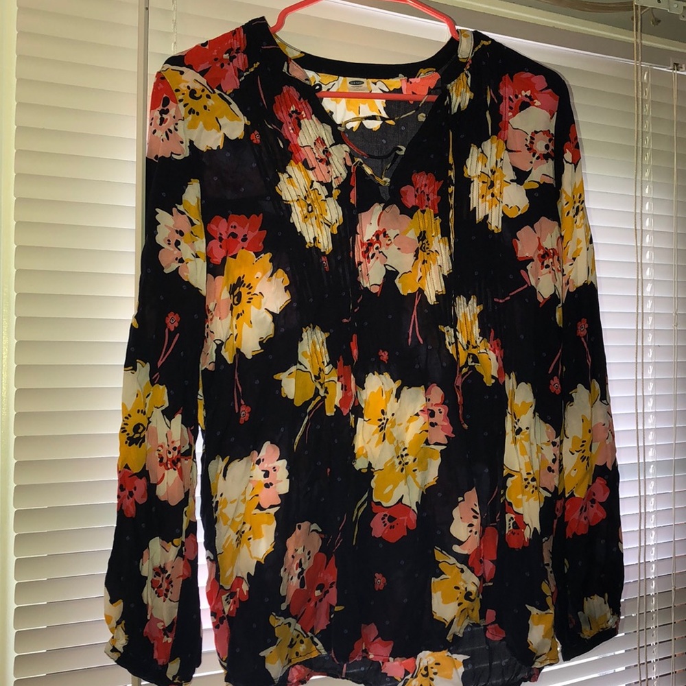 Old navy blouse